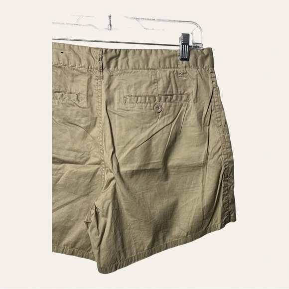 0402W. AUSTIN CLOTHING CO. CARGO KHAKI SHORTS SIZE 10 KHAKI IN COLOR‎ - Picture 6 of 7